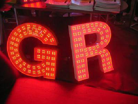 永平LED发光字常见的安装误区。